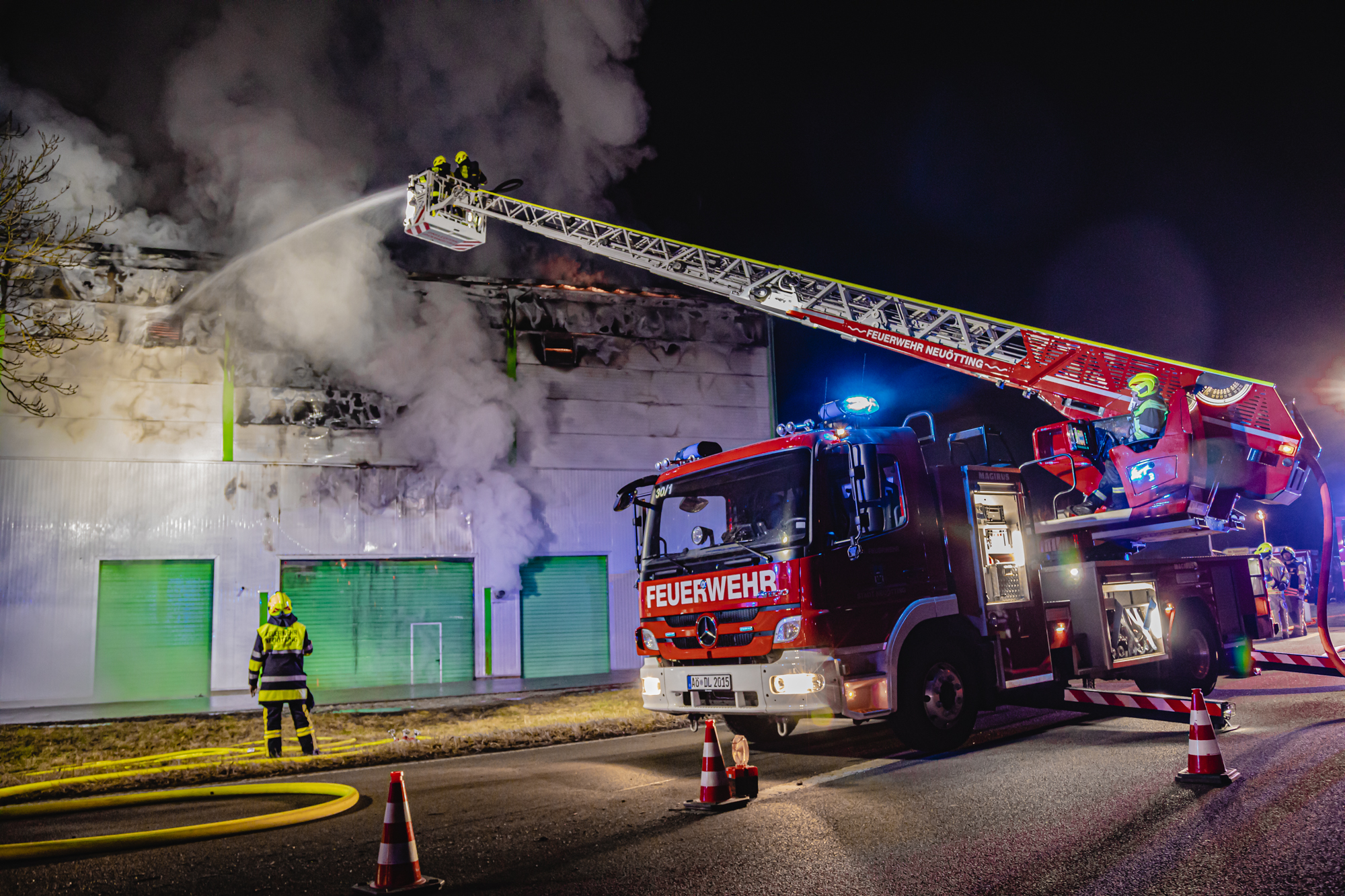 Großbrand eines Heizkraftwerks – Freiwillige Feuerwehr Burghausen